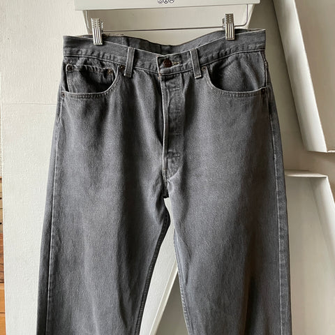 80's Levi’s 501 - 32” x 30”