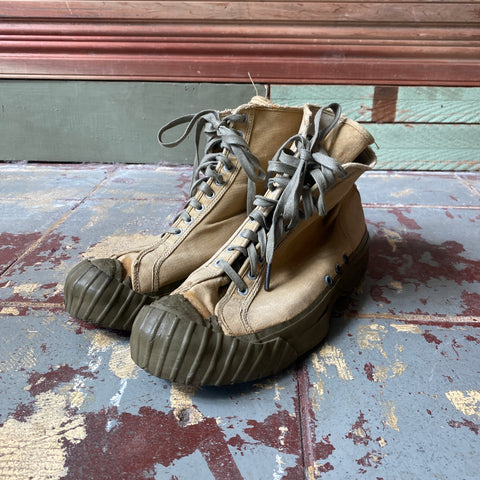 50's Fly Fishin' Sneakers - M’s 9.5