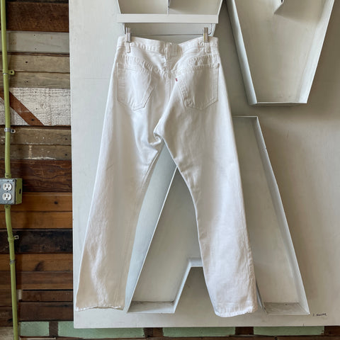 90’s Levi’s 501 - 30.5” x 29”