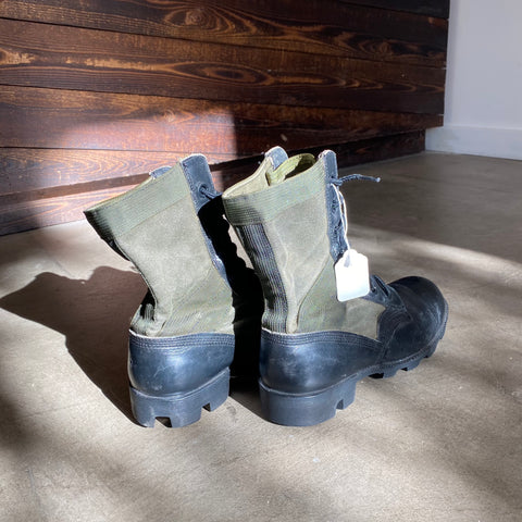 Military Boots - W’s 8 M’s 6.5