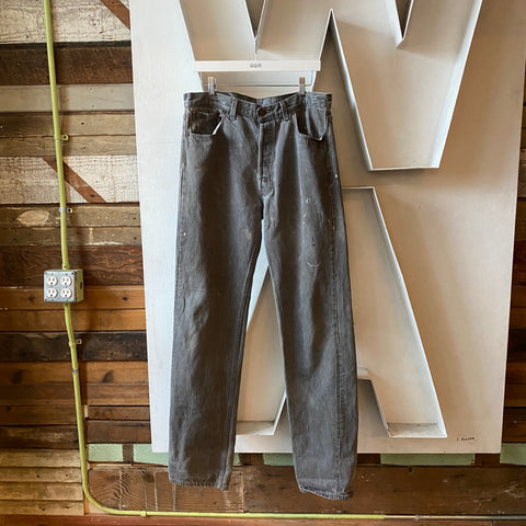 90's Levi’s 501 - 35” x 36”
