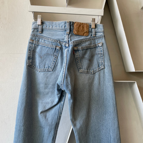 80’s Levi’s 501 - 26” x 28”