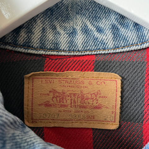 80’s Levi’s  Blanket Lined Trucker - Small