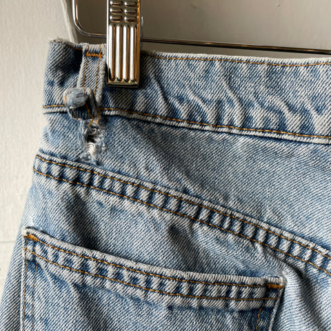 90’s Levi’s Orange Tab 505 - 28” x 32”