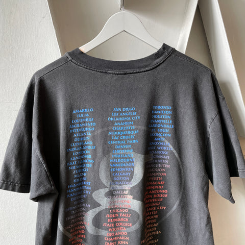 90’s Faded Garth Brooks Tee - Large