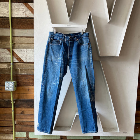 90's Levi's 501 - 33” x 29.5”