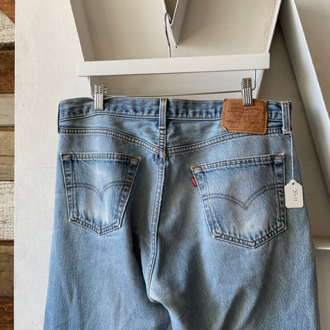 90’s Levi’s 501 - 35” x 31”