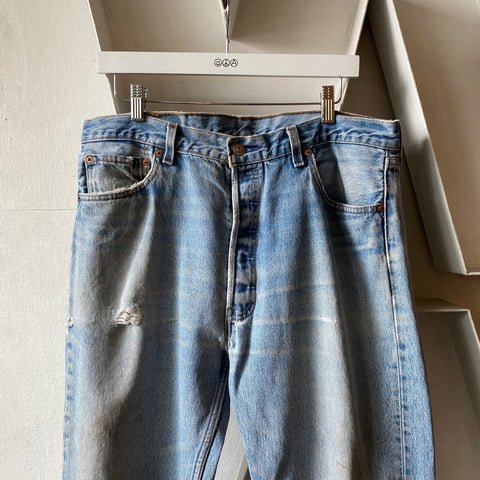 90's Levis 501 - 36” x 37”
