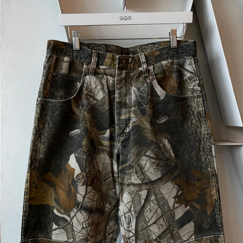 Realtree Camo Wrangler Denim - 31” x 31”