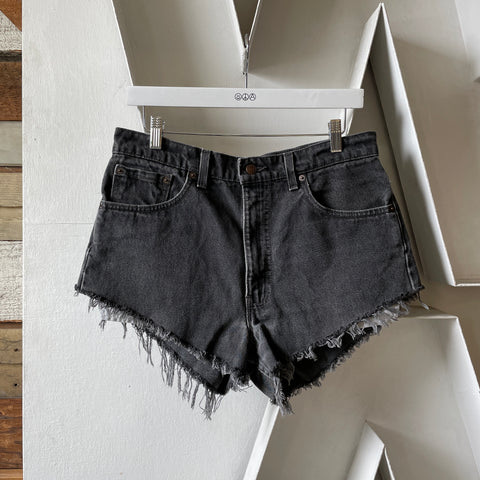 90’s Levi’s 550 Cutoff Shorts - 32” x 2”