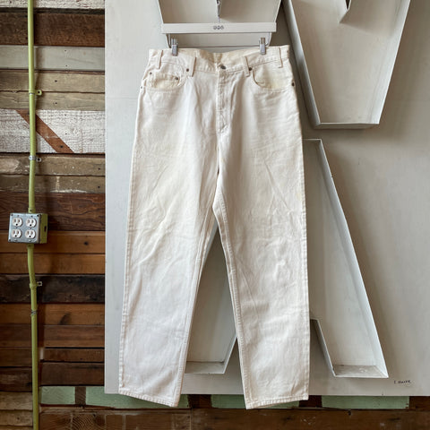 90’s Levi’s 550 - 35” x 32”