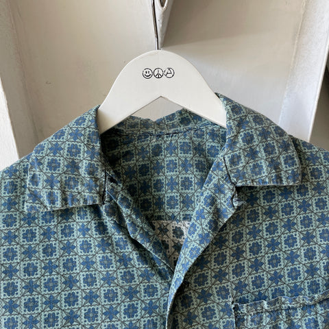 60’s Patterned Loop Collar Shirt - Small