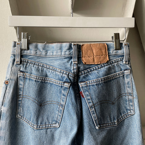 80’s Levi’s Black Bar Skinny Fit - 26" x 31"