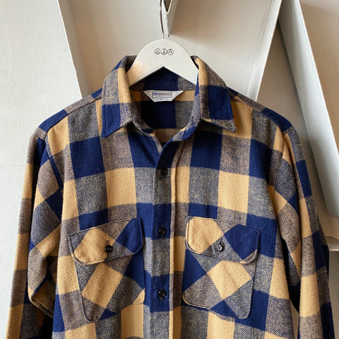 80's Cotton Flannel - Medium