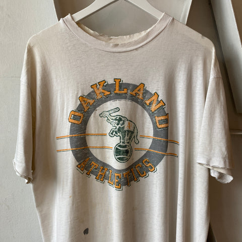 90's Oakland A’s Thrashed Tee - XL