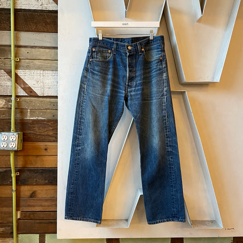 80’s Levi’s 501 - 30” x 28”