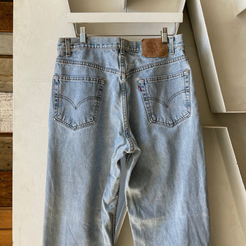 90’s Levi’s 550 Denim - 31” x 29”