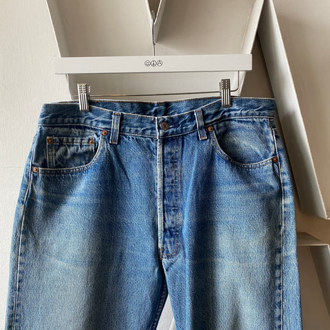 80's Levi’s 501 - 34” x 33”