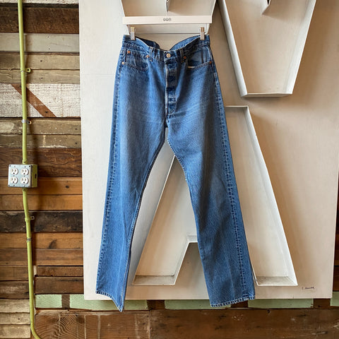 80's Levi’s 501 - 33” x 33”