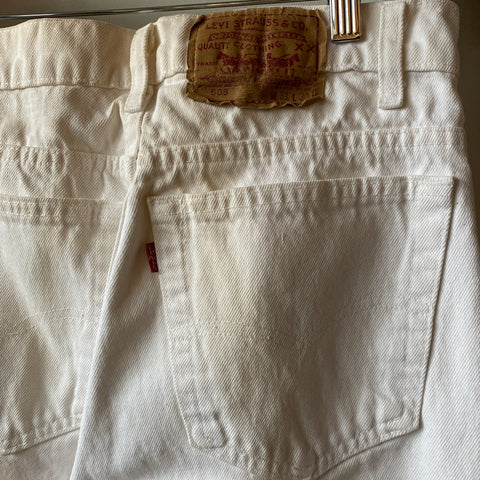 90's Levi’s 505 - 30” x 30”