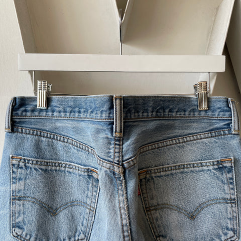 80’s Levi’s 501 - 35” x 31”