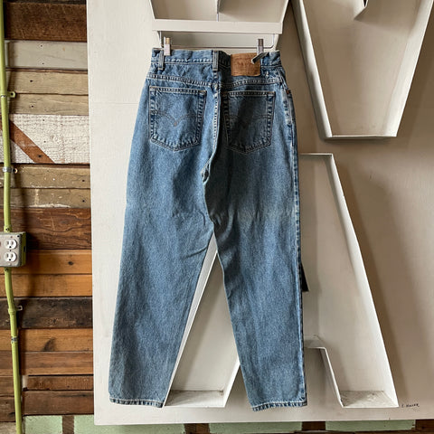 80’s Levi’s 550 - 28” x 29”