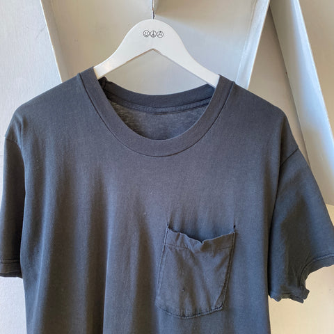 90’s Black Pocket Tee - Large