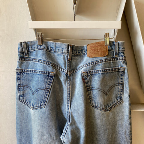 90’s Levi’s 550 Denim - 34” x 29”