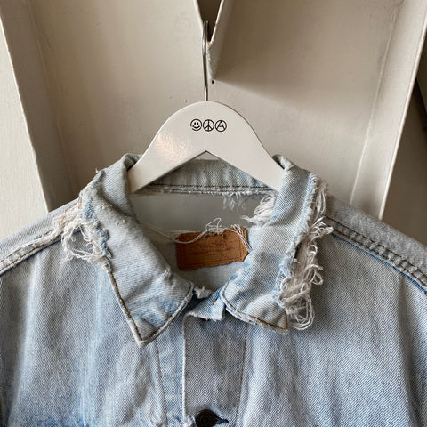 80's Thrashed Levi’s Type III - Large