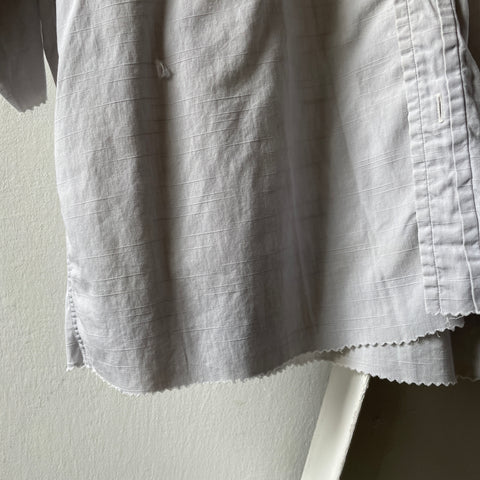 40’s Broadcloth Chopped Button Up - Medium
