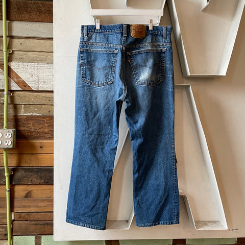 90’s Levi’s 517 - 36” x 28”