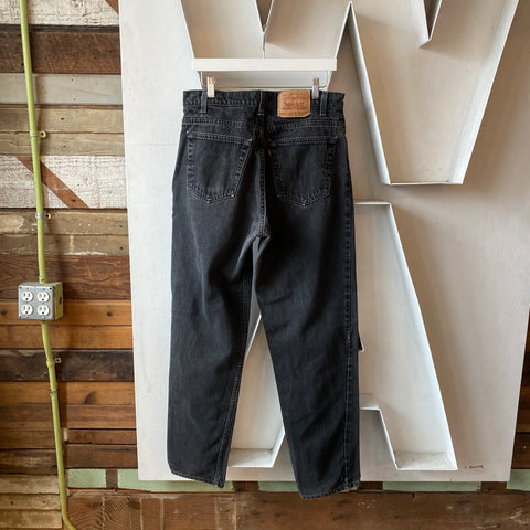 90’s Levi’s 550 - 33” x 32”