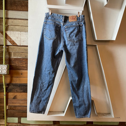 90’s Levi’s 550 - 32” x 28.5”