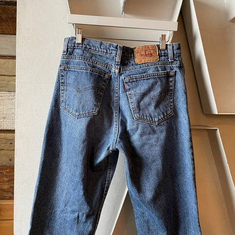 90’s Levi’s 550 - 32” x 28.5”