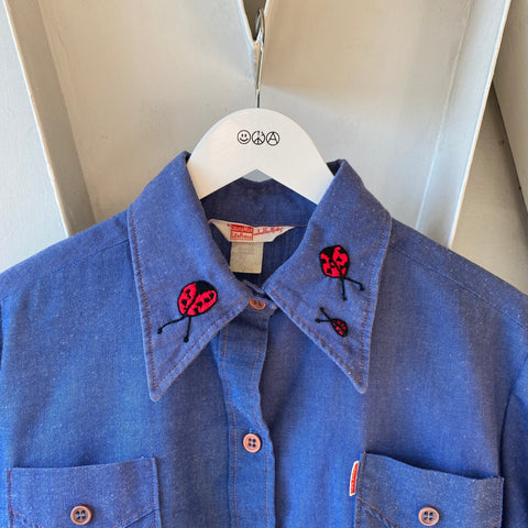 90's Embroidery Laura Mae Shirt - Medium