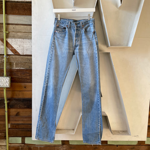 90’s Levi’s 501 - 27” x 32”