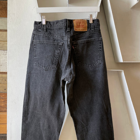 90’s Black Levi’s 550 - 30” x 32”
