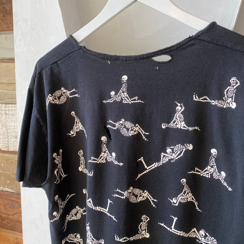 90's Fashion Victim Tee - Large