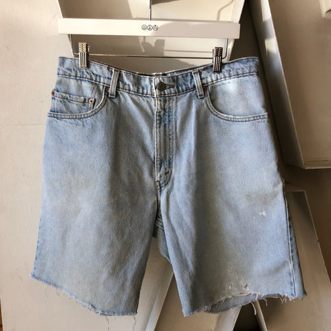 90’s Levi’s 560 Cut-Offs - 33” x 8.5”