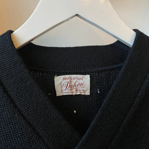 60’s Dehen V-Neck Collegiate Sweater - Large