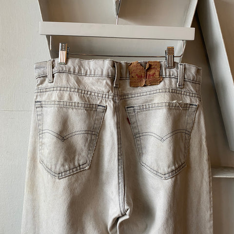 80’s Levi’s 505 - 33” x 32”