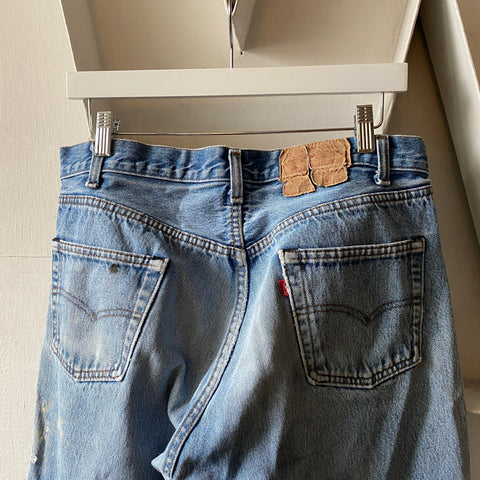 80's Levi’s 501 - 33” x 30.5”