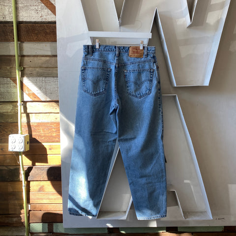 90's Levi’s 560 Denim - 33” x 29.5”