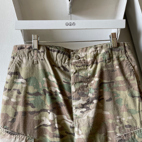 Y2K Military Camo Utility Trousers - 33” x 30”