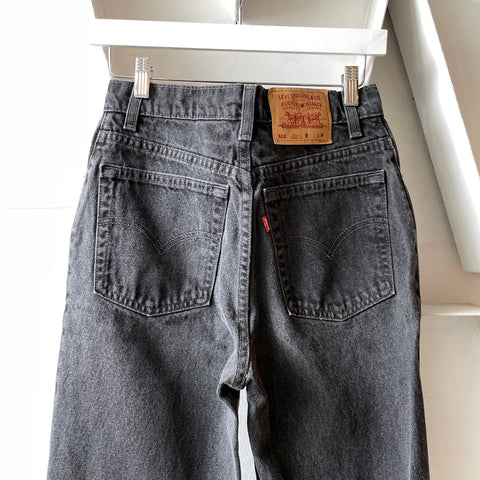 90’s 512 Levi’s - 26” x 30”
