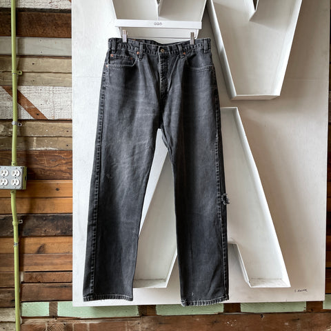 90’s 505 Levi’s - 34” x 31”