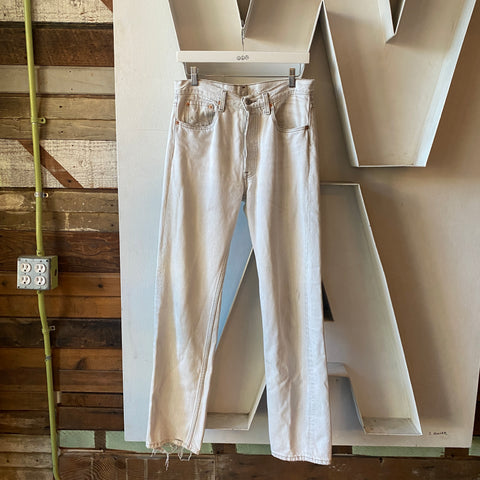 90's Levi’s 501 - 31” x 32”