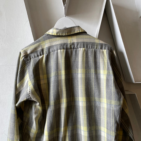 1960s Game and Lake Plaid Loop Collar