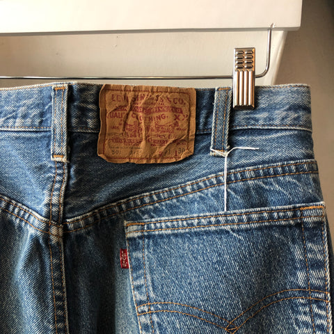 80's Levi’s 501 - 31” x 30”