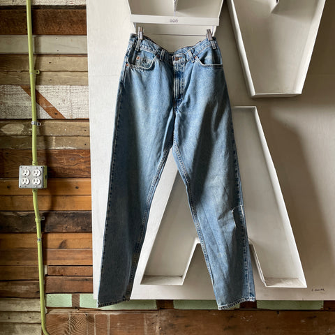 90’s Levi’s 550 - 32” x 32”